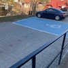 Zdjęcie miejsca parkingowego dla osób niepełnosprawnych